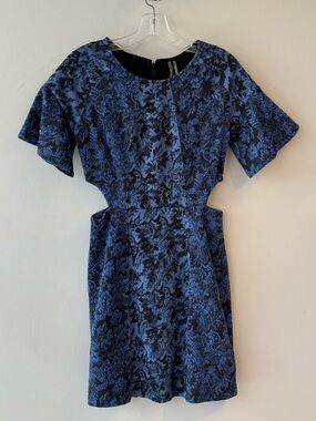 Anthropologie NWT blue/black side cutout dress size 2